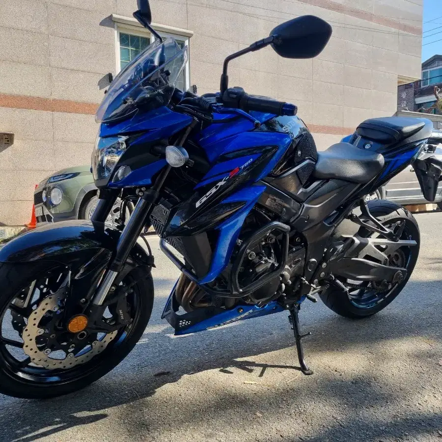 엔진좋은 스즈끼 GSXS750 중고 판매합니다