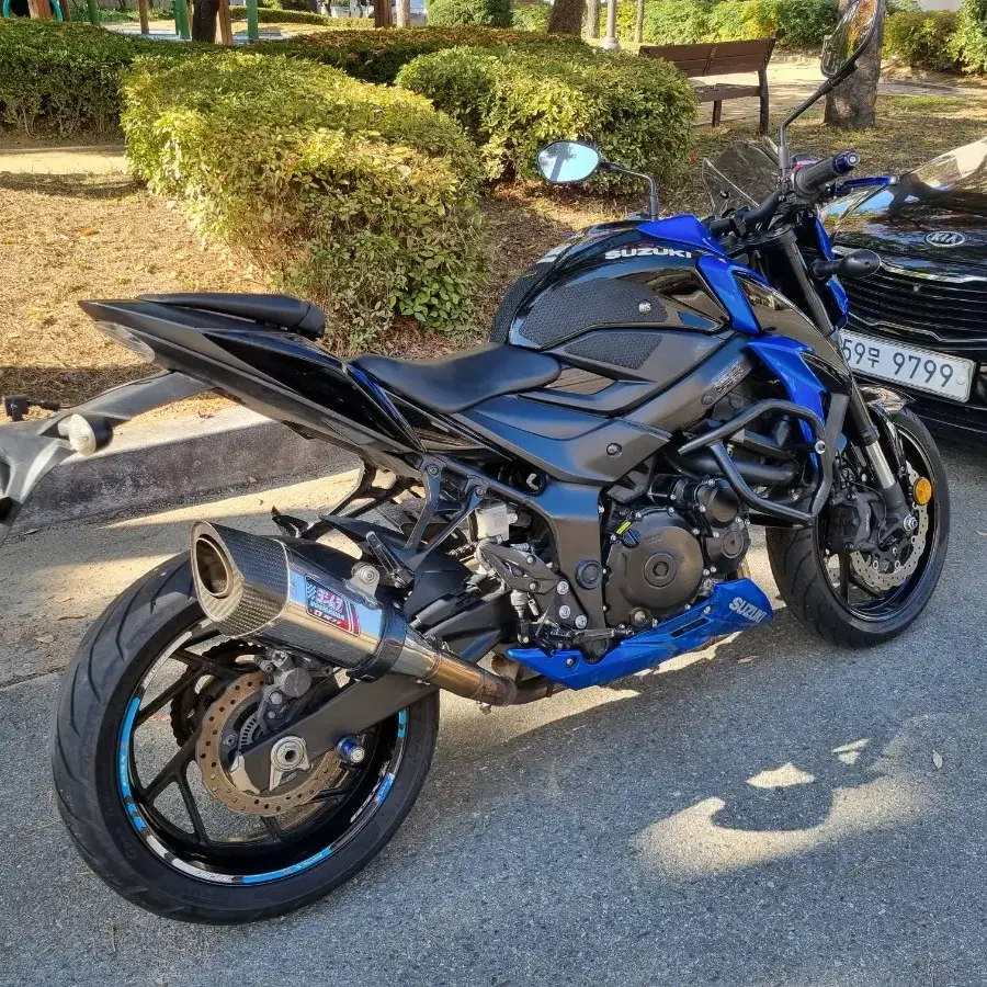 엔진좋은 스즈끼 GSXS750 중고 판매합니다