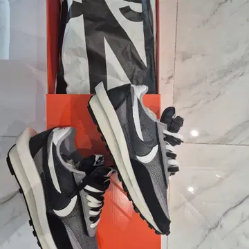 nike x sacai ldwaffle