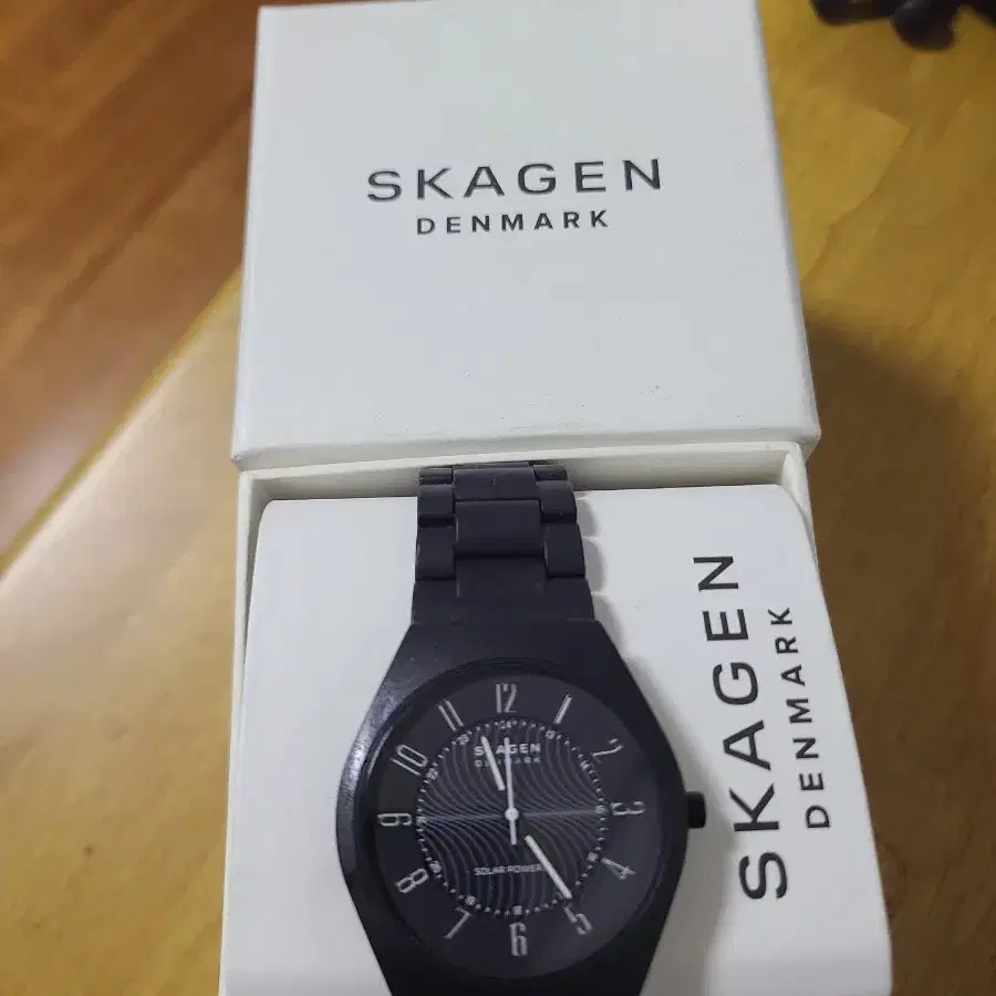 스카겐 skagen  skw6810 태양열 ED 블랙