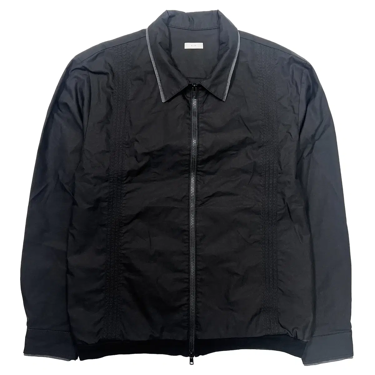 xlim xlim ep.3 01 shirt black (3)