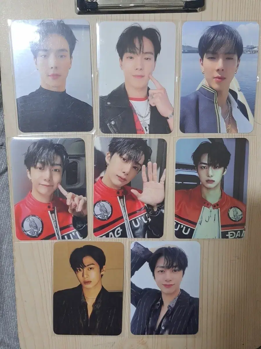 Monsta XShownuHyungwon Thinner Photocard