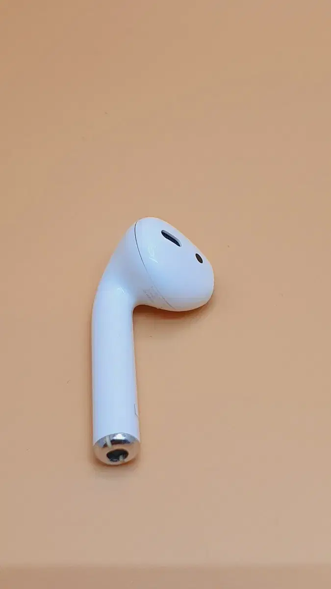 AirPods 2nd Gen L Unit, Volume Reduced, 4E71, GKW~