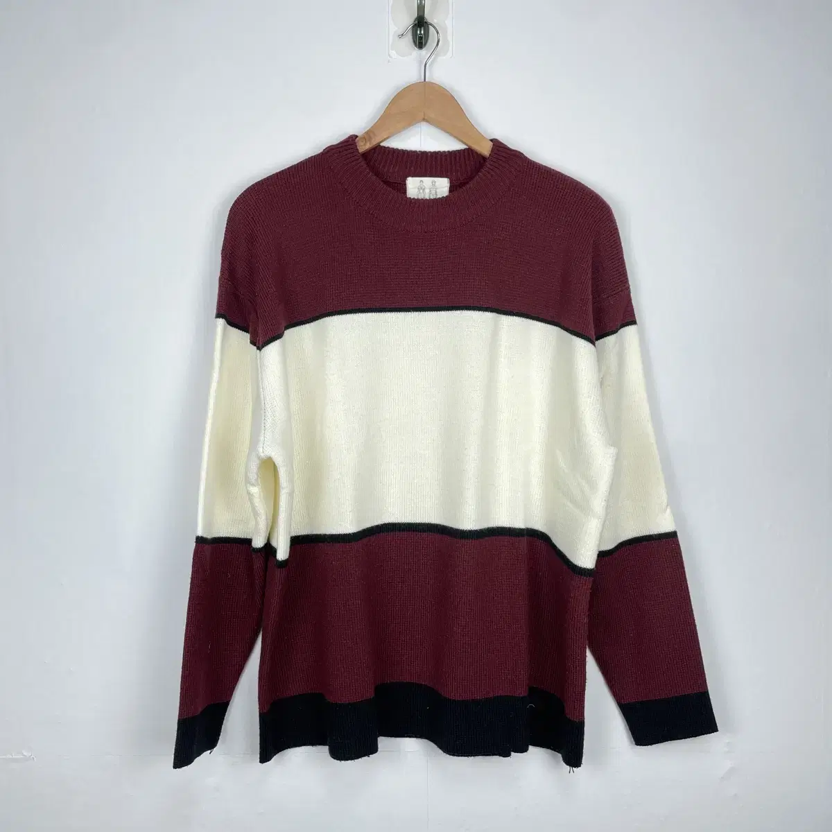 Men's Burgundy Ivory Round Block Knit Sweater (see measurements)