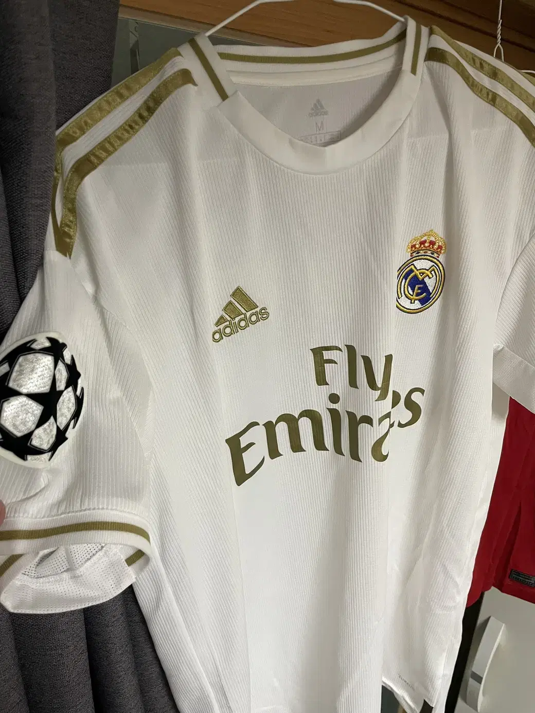 Size M) 19-20 Real Madrid Home Shirt Modric/Chams Patch for sale