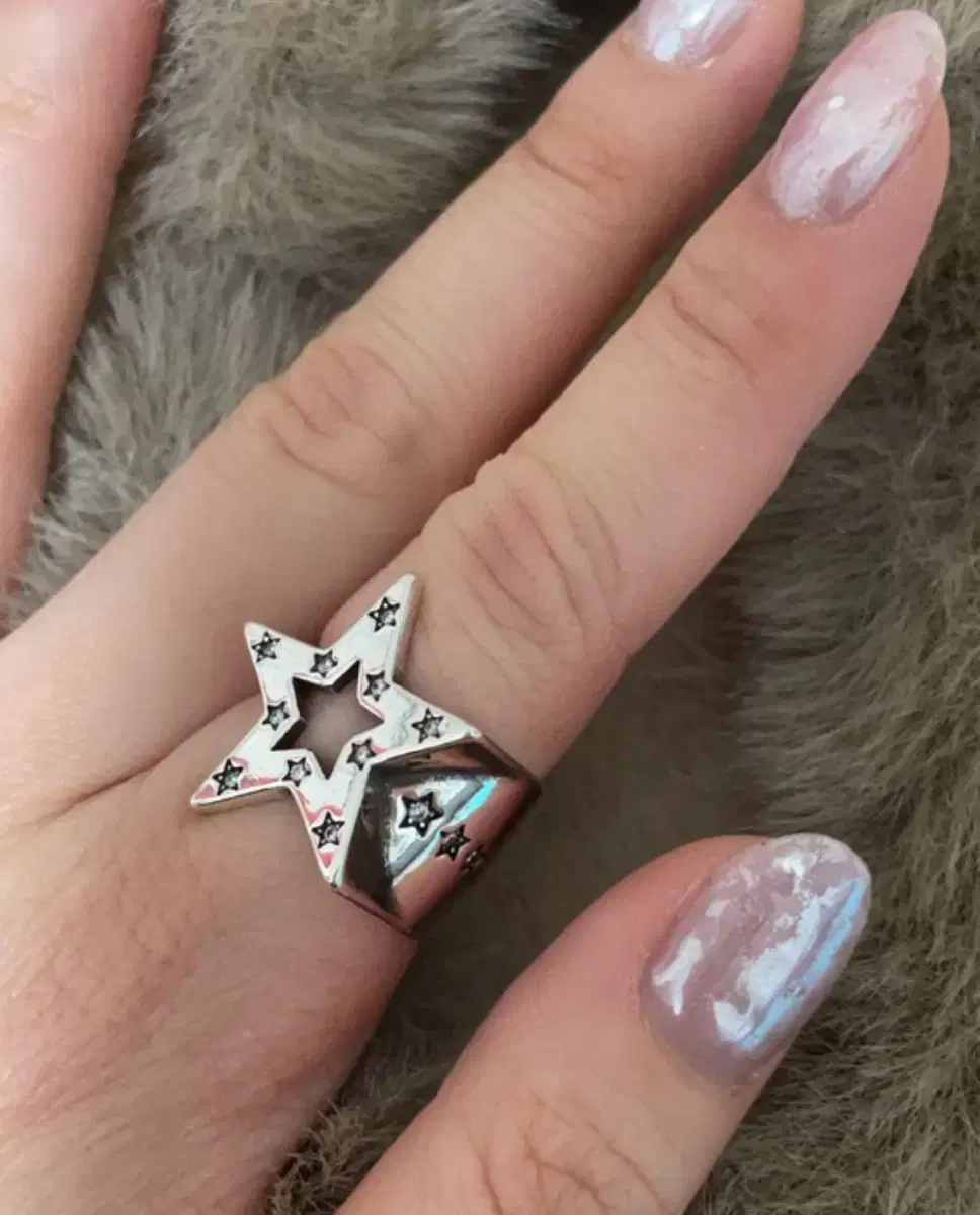 사우다지클럽 star cubic ring