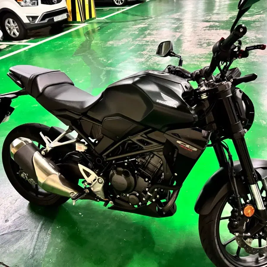 혼다 cb300r 2024년식 팝니다 쿼터급바이크