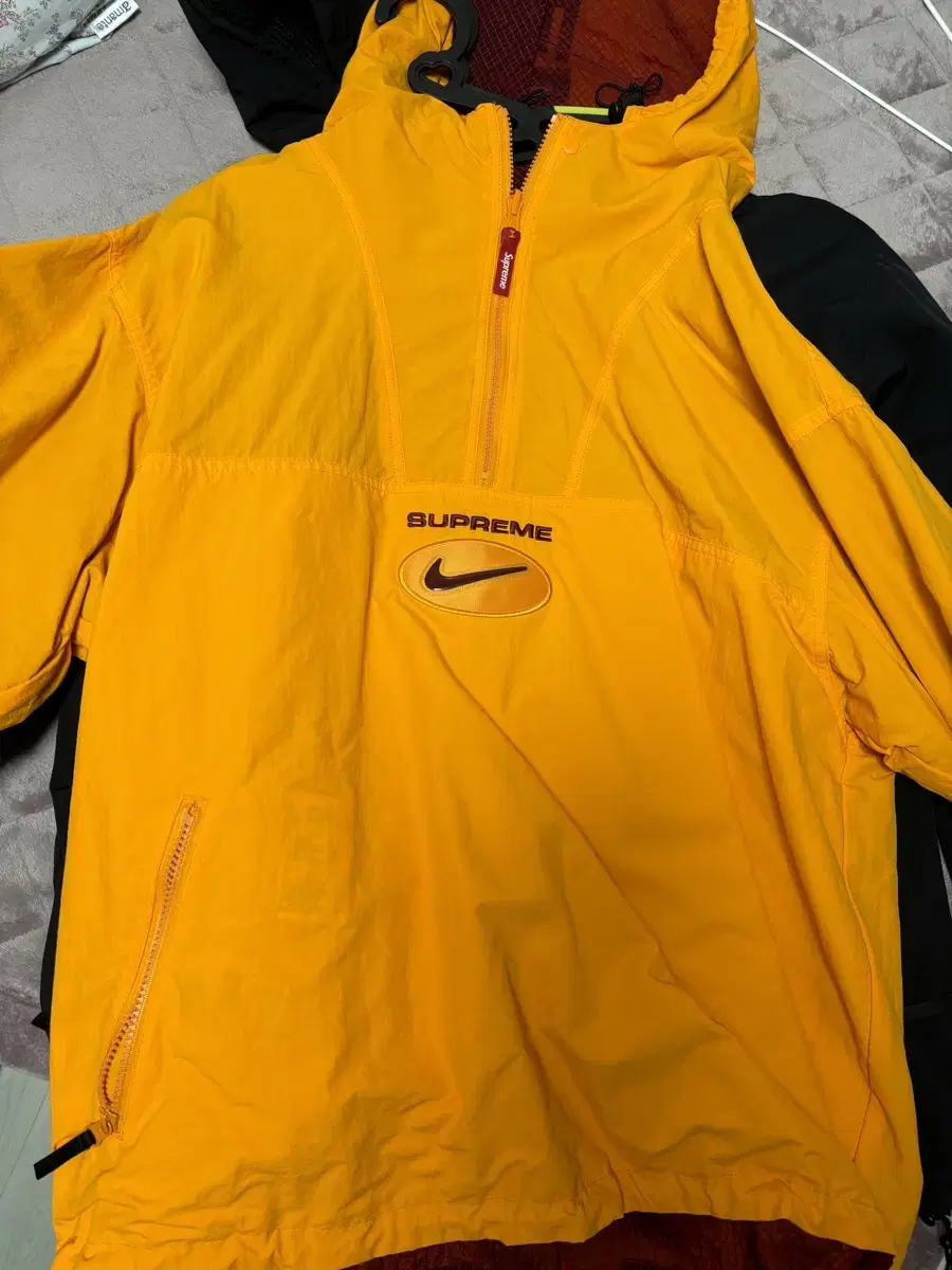 Supreme Nike Anorak Orange XL