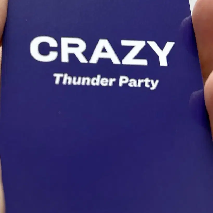 르세라핌 청음회 포카 (crazy thunder party)팝니다