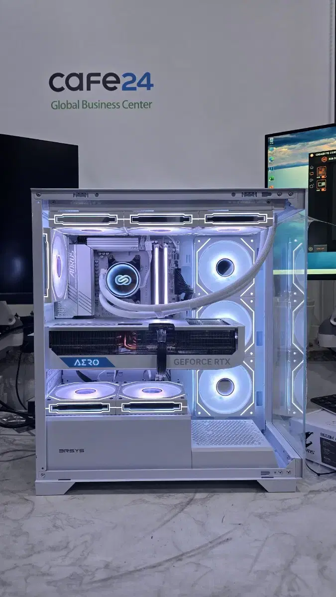 9800x3d, 4080super 올화이트 팝니다