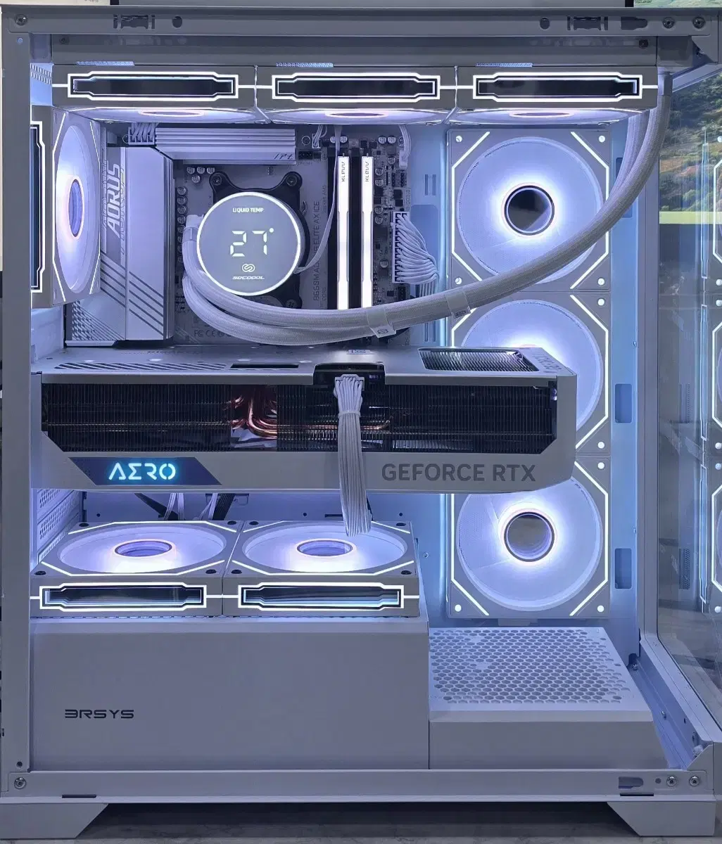 9800x3d, 갤럭시 RTX 5080 올화이트 튜닝pc팝니다