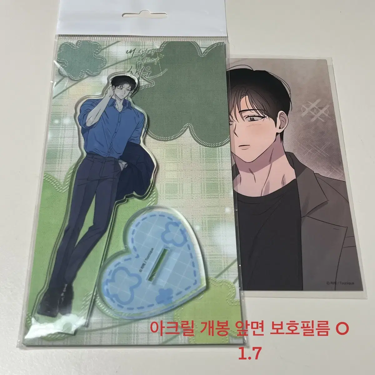 Best Luck of My Life My Luck Yeonwoo acrylic + postcard Tuneik Collaboration