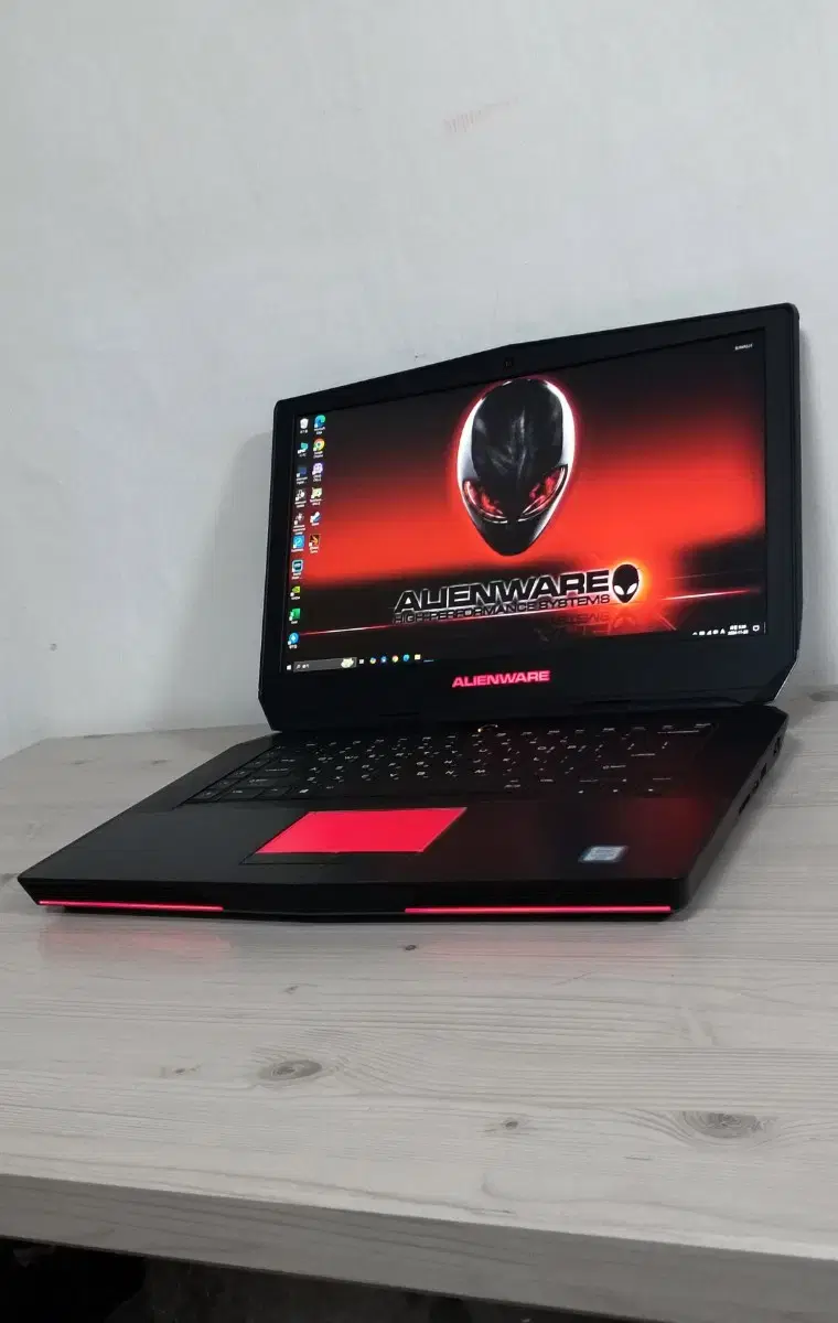 DELL ALIENWARE 15 / i7-6820HK / GTX980M