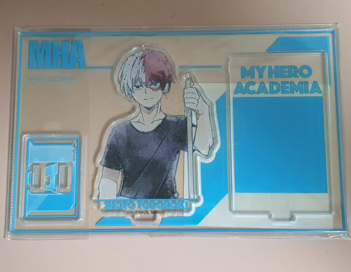 Nahia Hiroaka Todoroki Shoto Watercolor Cleaning Mini acrylic Stand