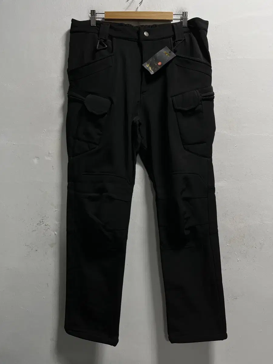 Unused 36-37 HNB Techwear Brushed Functional Spandex Cargo Pants Genuine