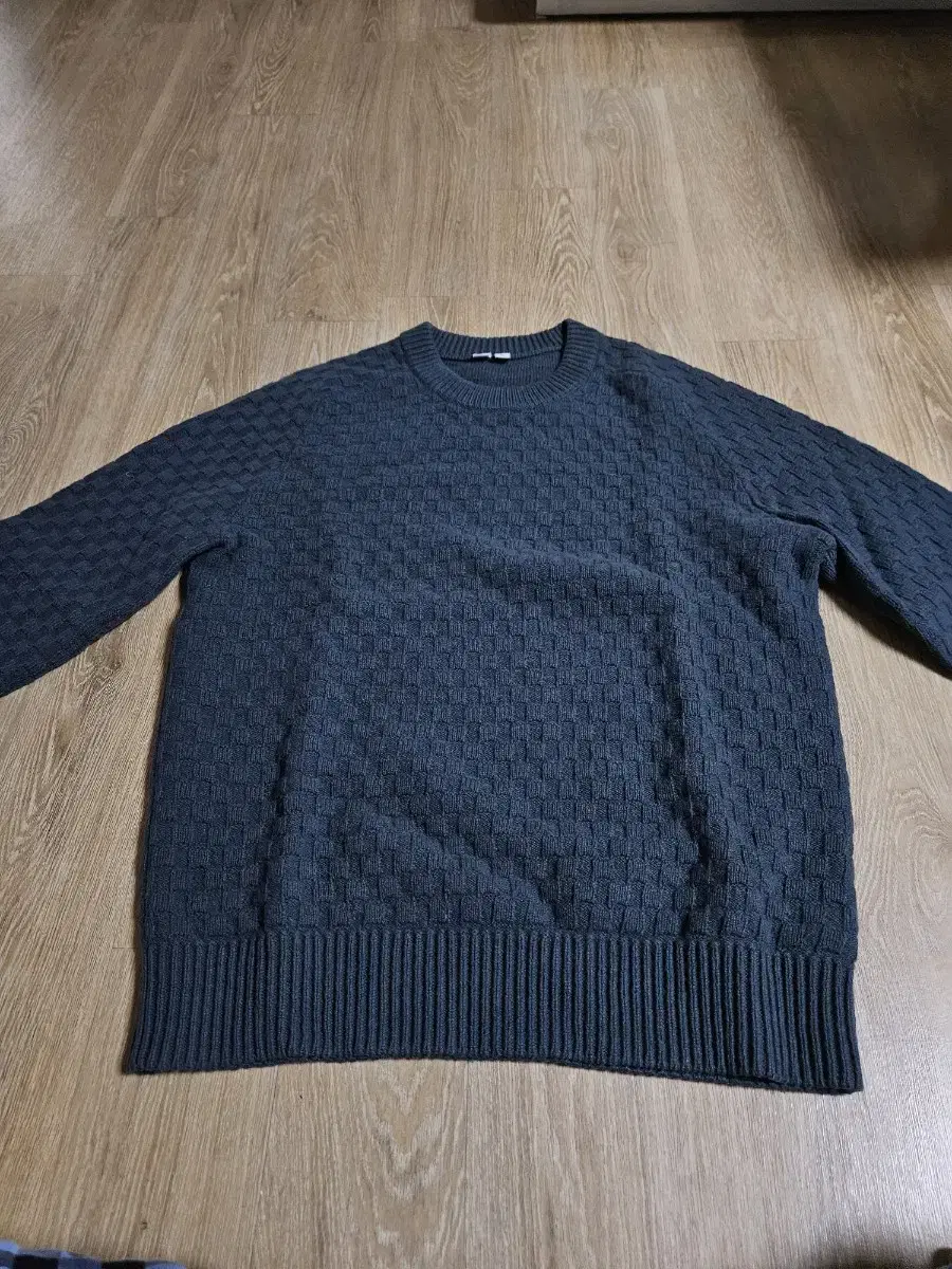 Uniqlo U Honeycomb Knit