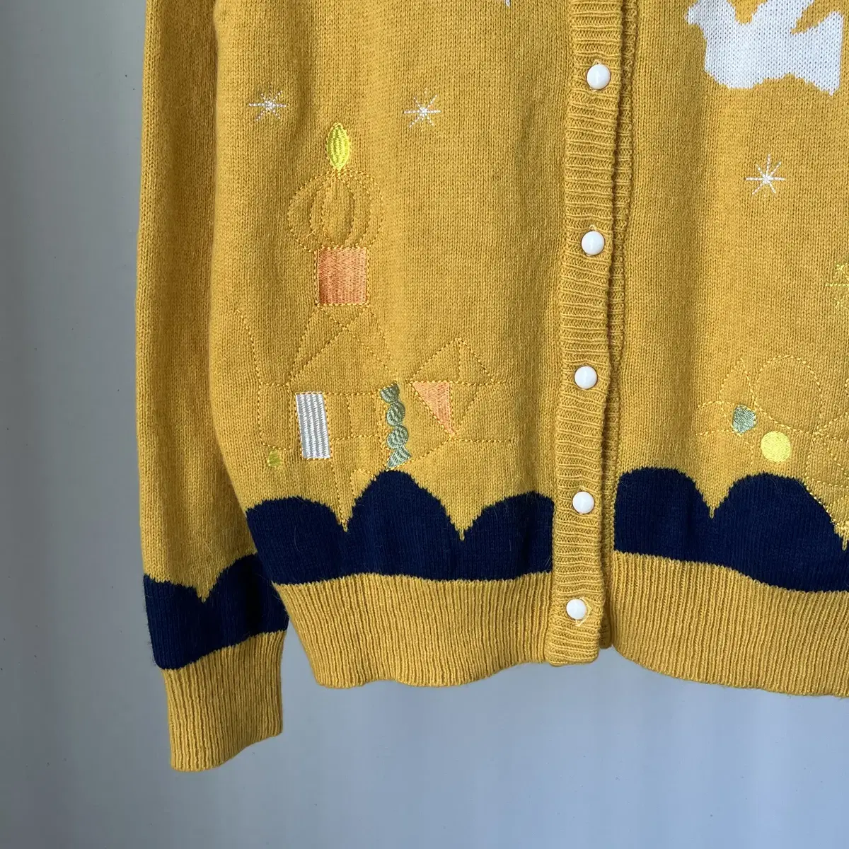 CAWAII vtg cardigan