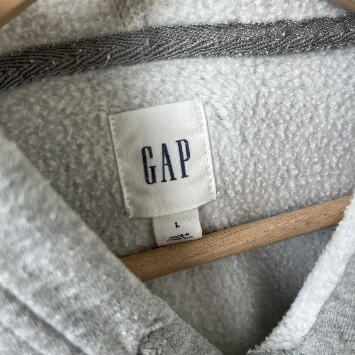 GAP Hoodie Sweatshirt