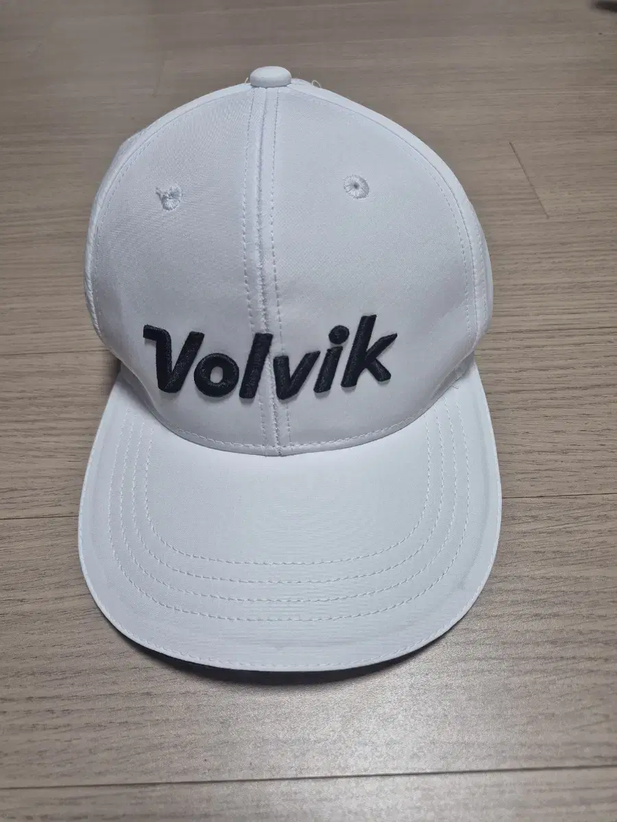 (New/No Home) Volvik Golf Hat 2.6