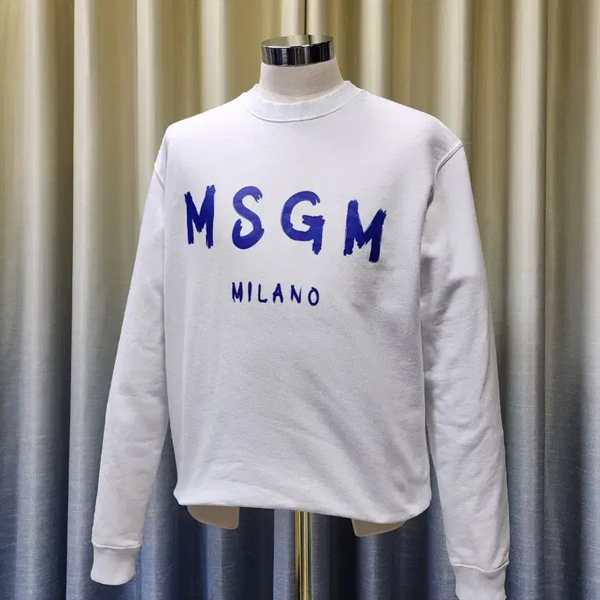 (정품) MSGM 맨투맨 / 22년 출시 / L (100)