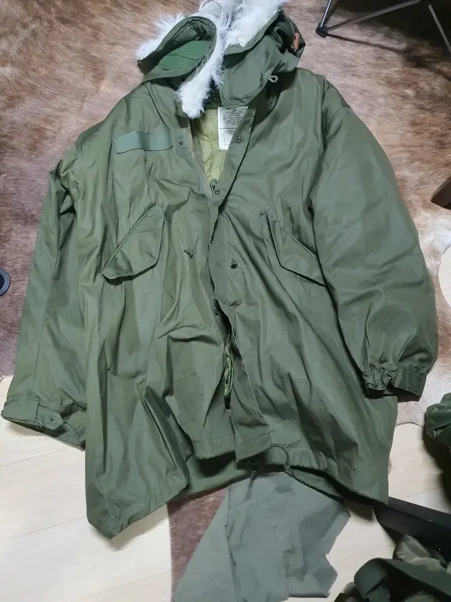 M) Full set of original M65 dog parka