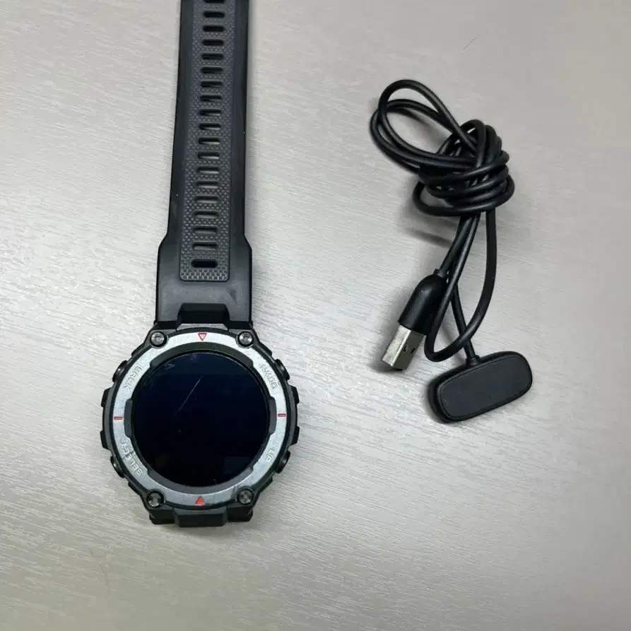 어메이즈핏 티렉스 프로 Amazfit t-rex pro 시계 판매합니다