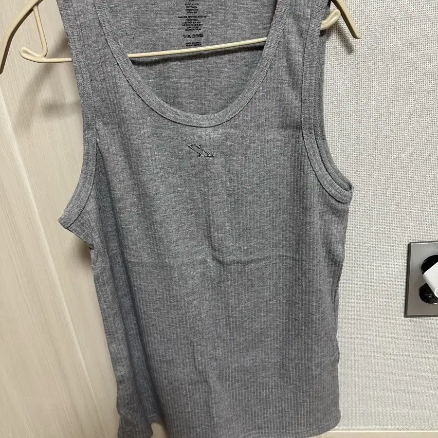 세비지 Logo Sleeveless Top - Grey 골지 나시