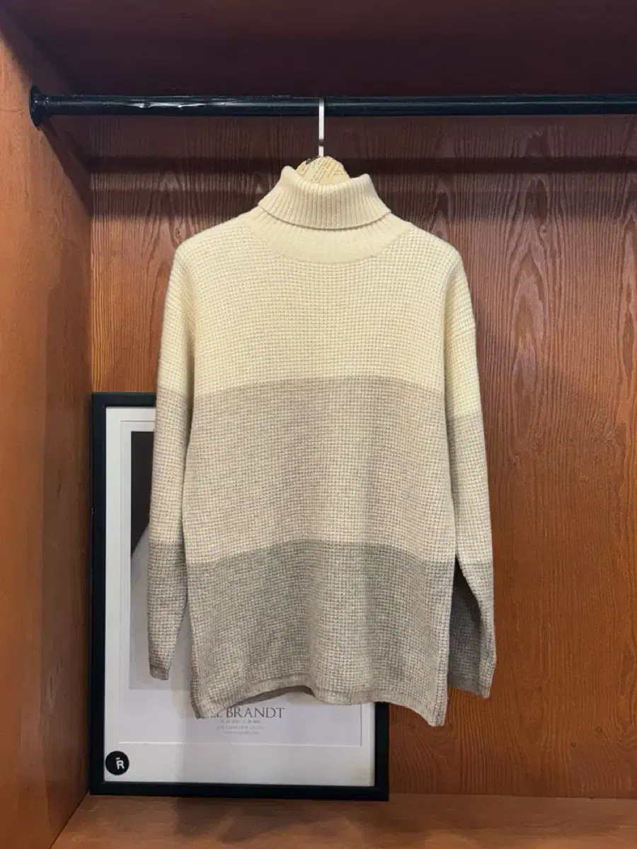 Terrace Dufran Turtleneck