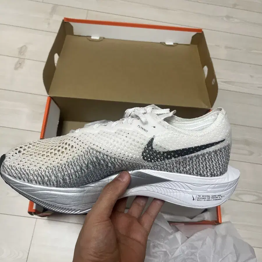 Nike ZoomX Vaporfly Next 3 White Grey275