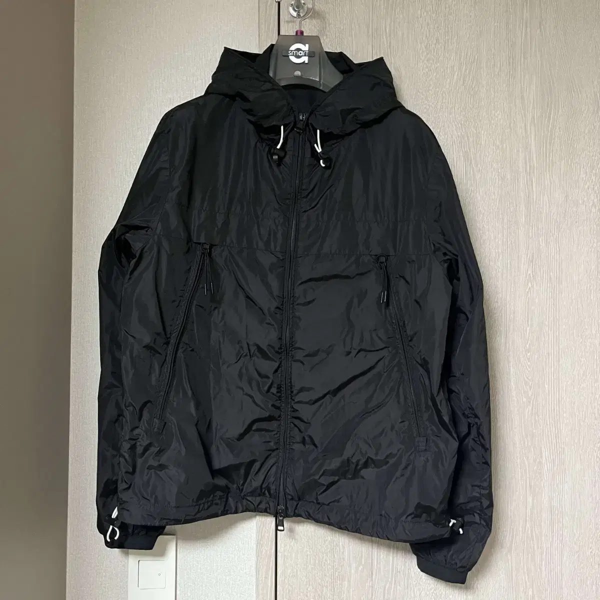 [3 companies, department store version] Moncler Maseriu Windbreaker