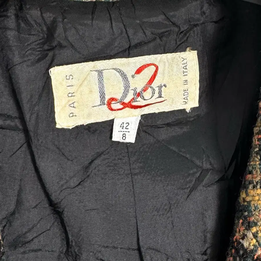 8-90s Dior tweed jacket