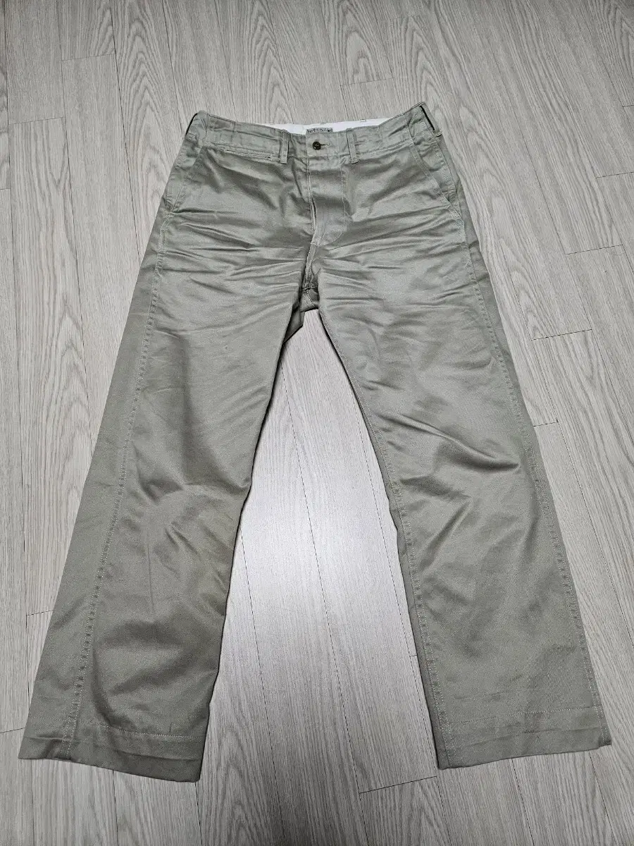 Buzz Rickson Chino Pants size 31