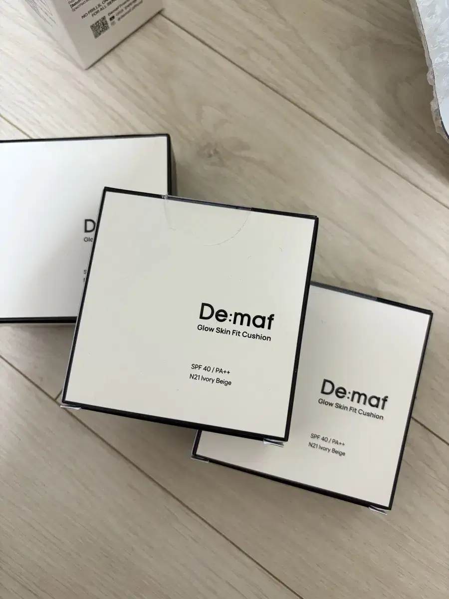 Dimaf Glow Skin Fit Cushion, Tone Up Cushion