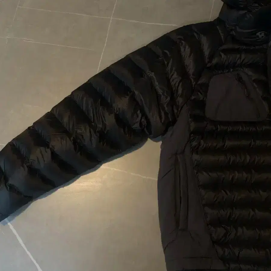 산산기어 paneled puffer 푸퍼 패딩 2사이즈