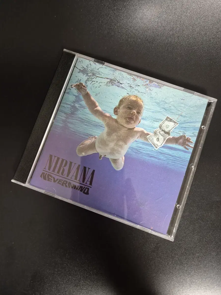 NIRVANA NEVERMIND CD