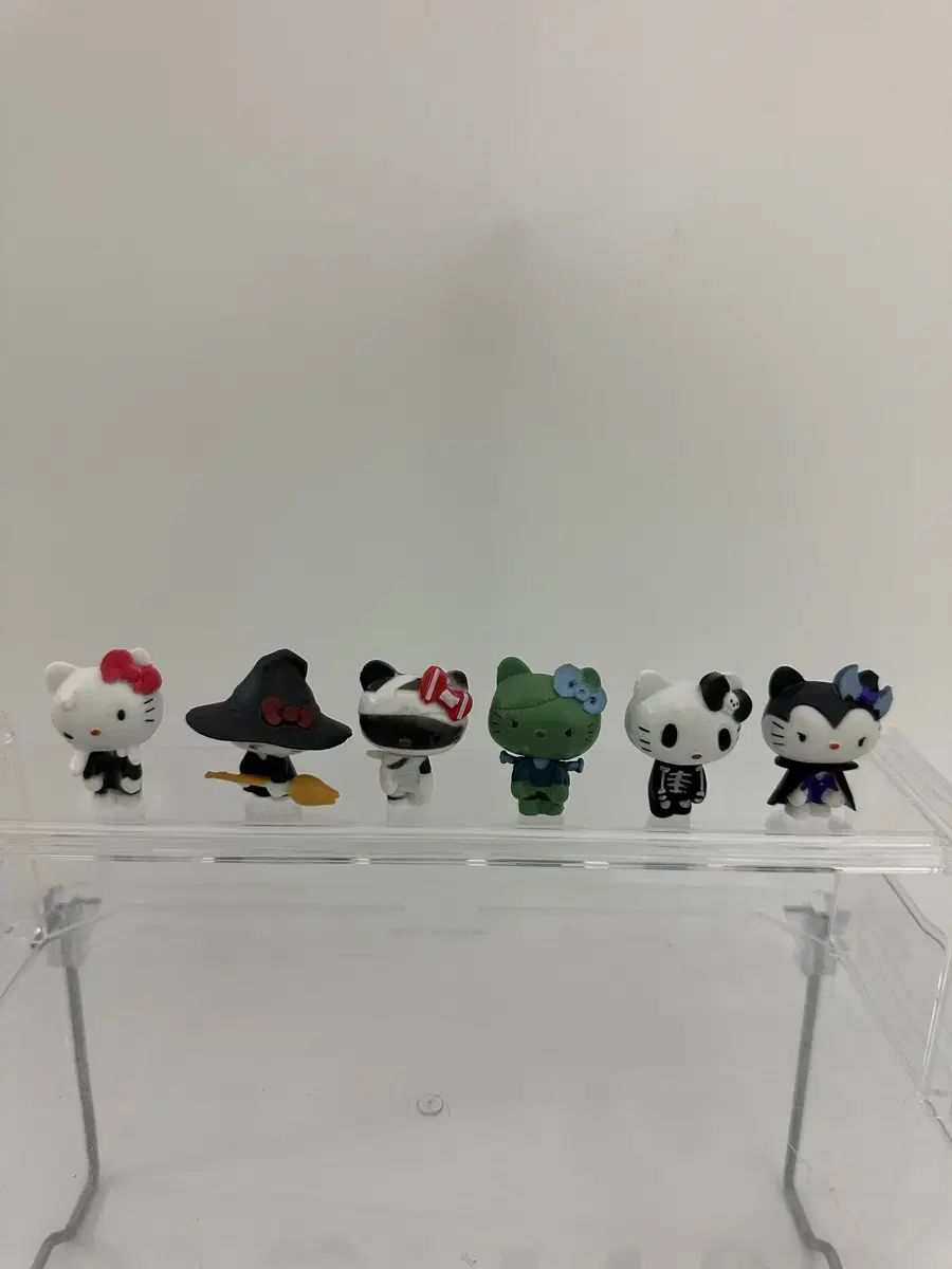 Kitty Halloween Figures