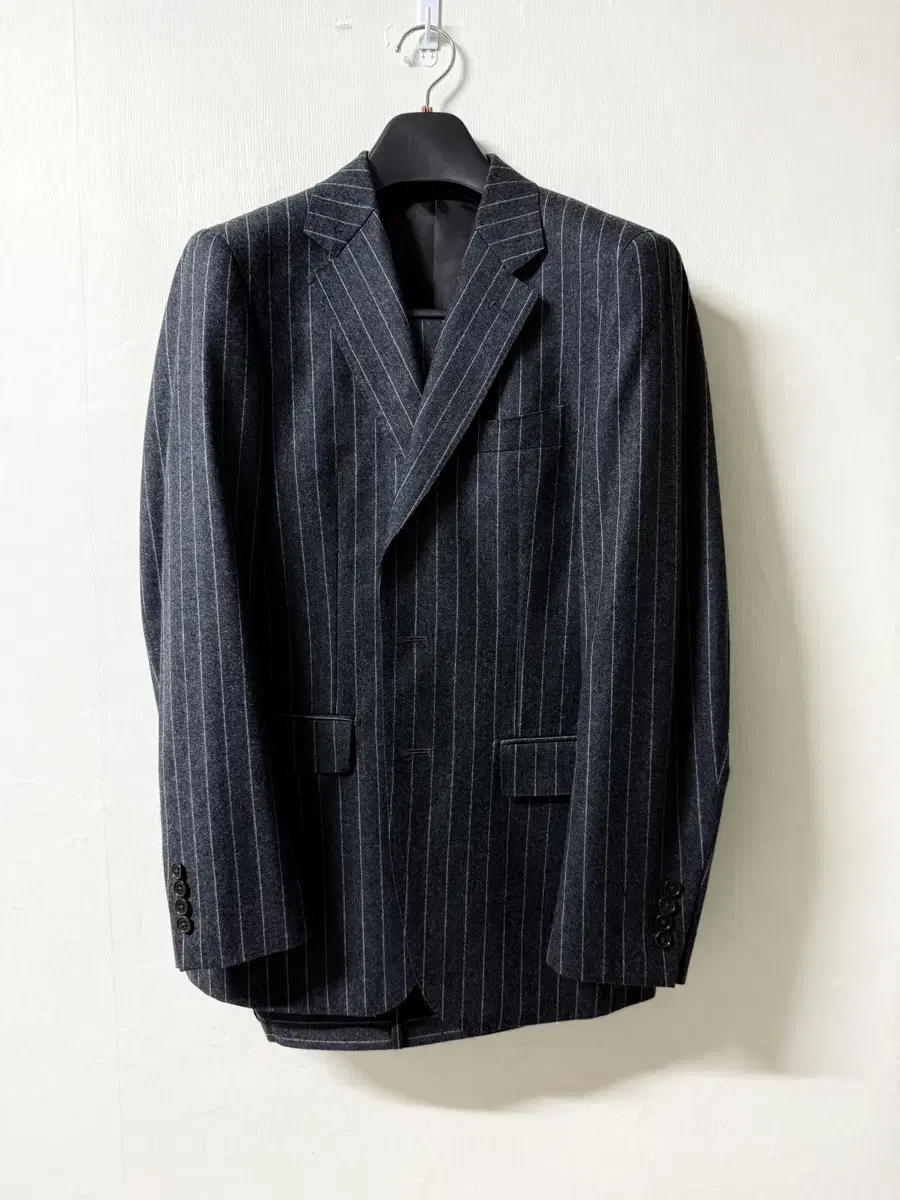 Duessignori flannel striped suit