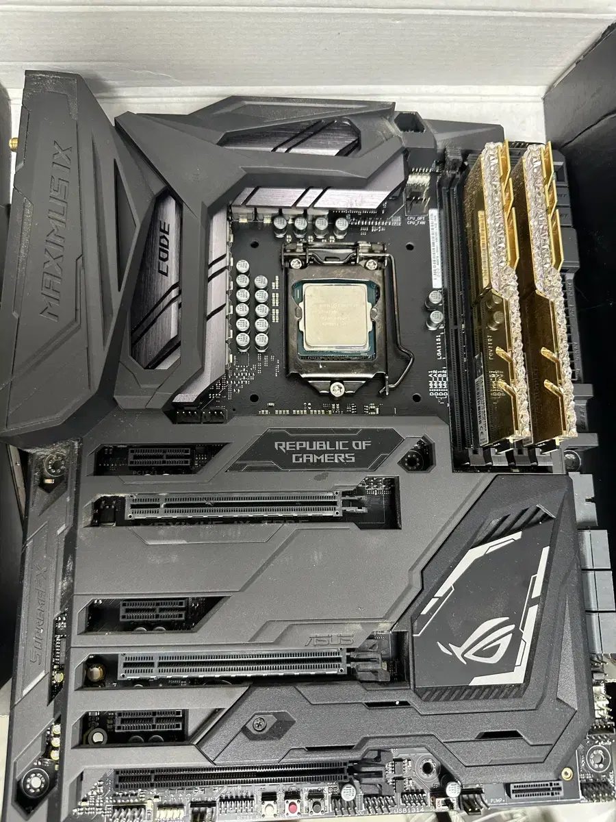 i7- 6700k maximus 메인보드 gskill 64G램