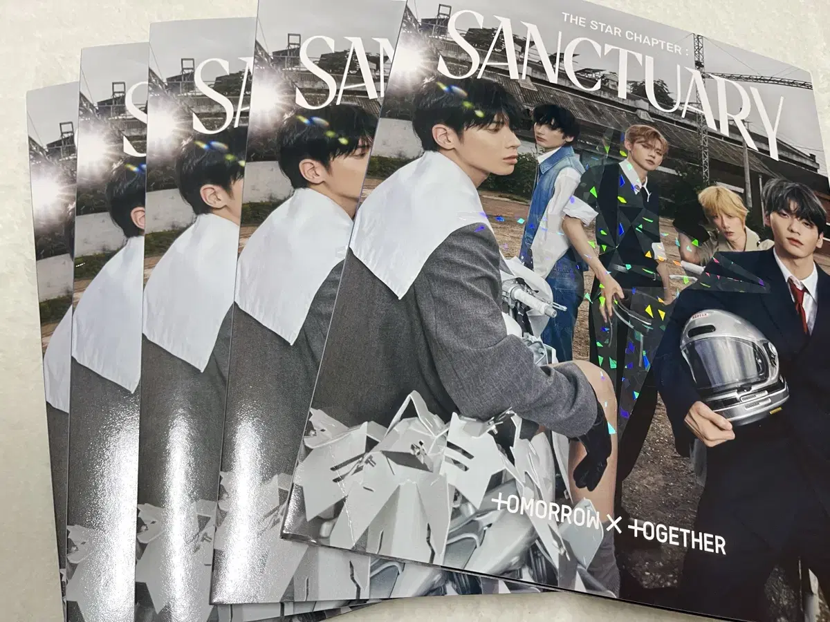 (Photocard X) SANCTUARY (KNIGHT Ver.)