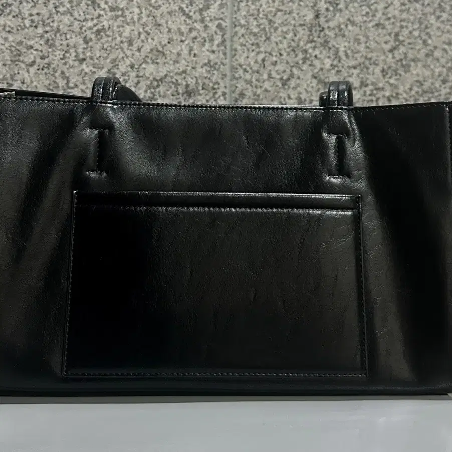 Oblong bag 오블롱백 블랙 팔아요