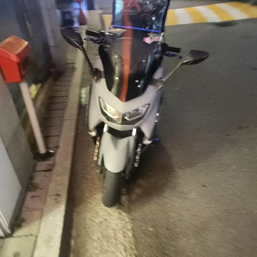 nmax125