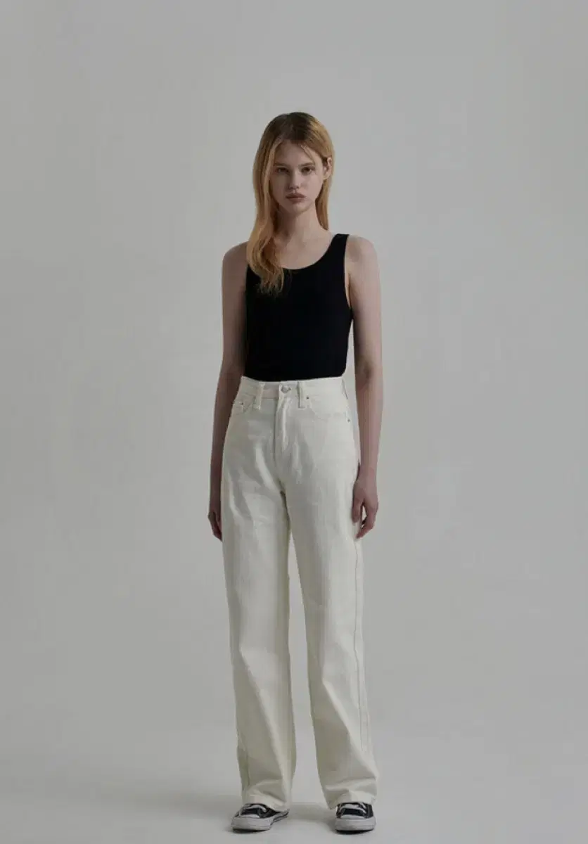 Nearwear Unusually Cotton Trousers White Short XS