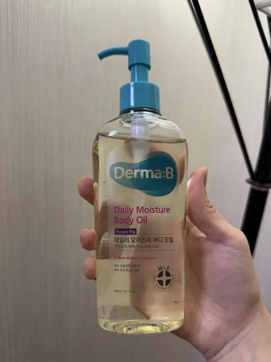 (새상품 급) 올리브영 데일리 모이스처 바디 오일 괄사 마사지 200ml