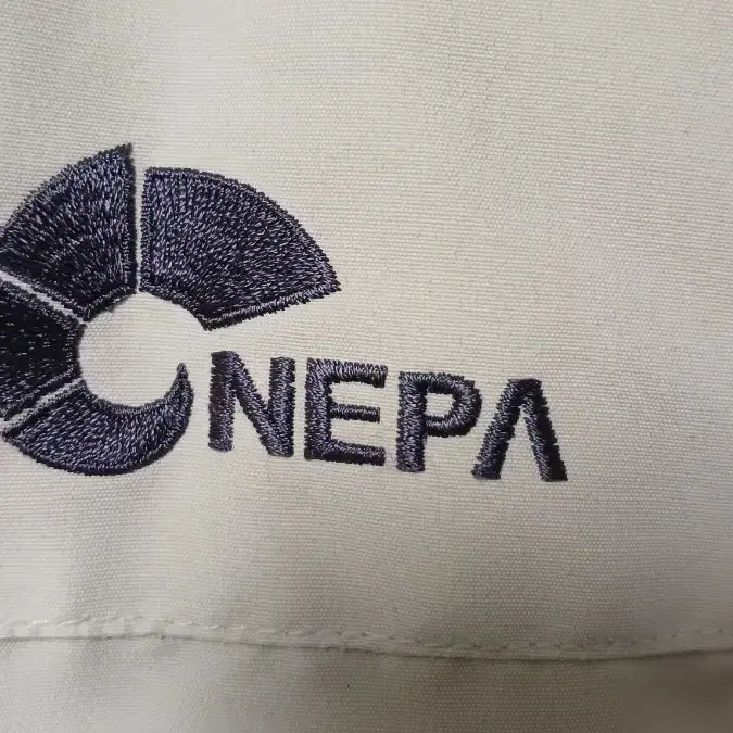 NEPA EXPLORER 구스 패딩 네파 익스플로러 베이지 거위털 패딩