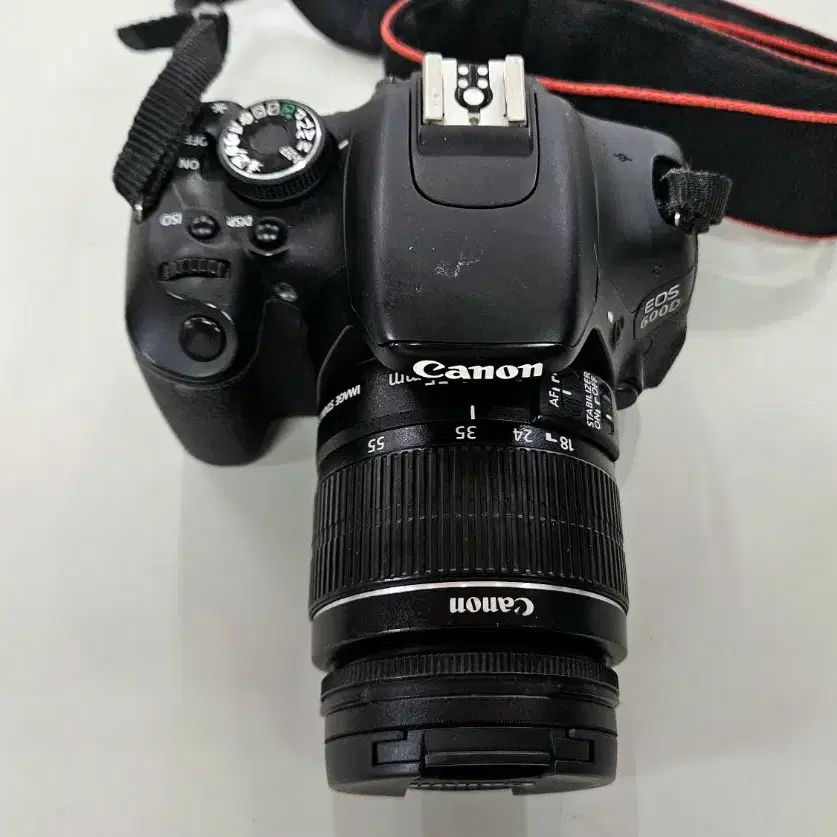 캐논 보급형 DSLR EOS 600D + 18-55 번들렌즈 세트