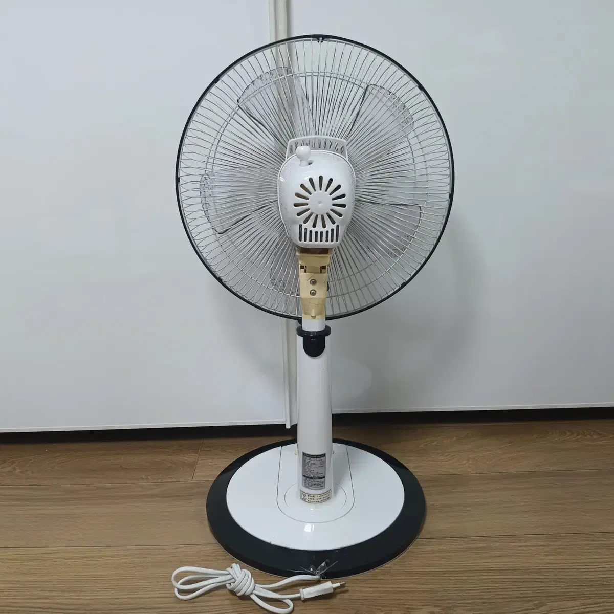 대웅모닝컴 스탠드 선풍기 DWF-3040CM