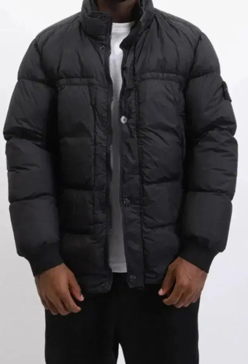 XL)Stone IslandKringleClaps Down Jacket Black