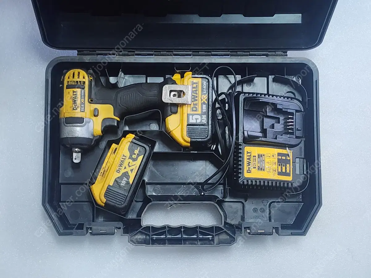 임팩렌치(디월트 DEWALT/ DW DCF 880) 중고