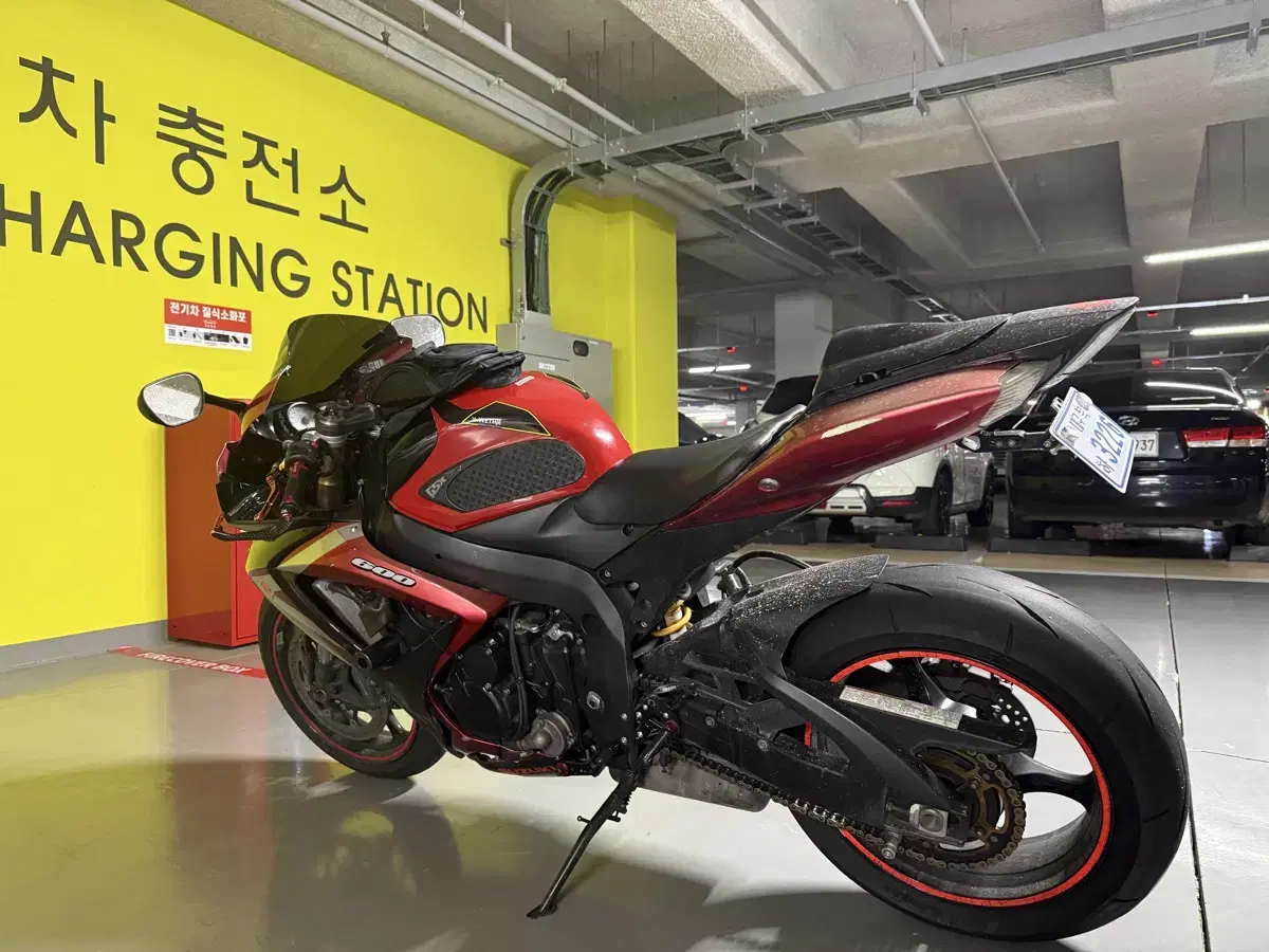 GSX R600 판매합니다