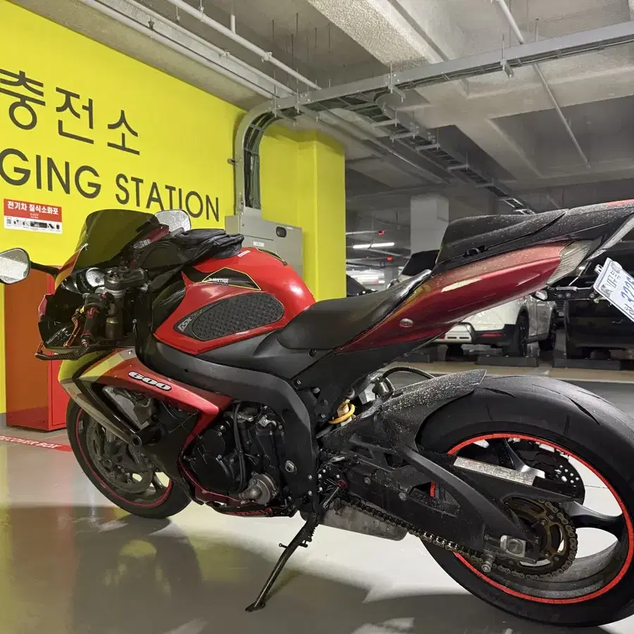 GSX R600 판매합니다 마지막가격다운